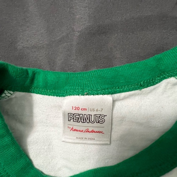 Boys Hanna Andersson size 6/7 Peanuts St. Pats shirt - Picture 3 of 3